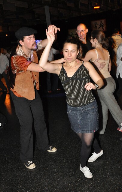 min 2008 11 08 fous swing 195